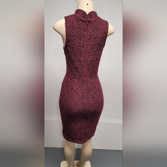 Aqua Burgundy / Red Wine Lace Dress S Form Fitting Sleeveless - Picture 2 of 3
